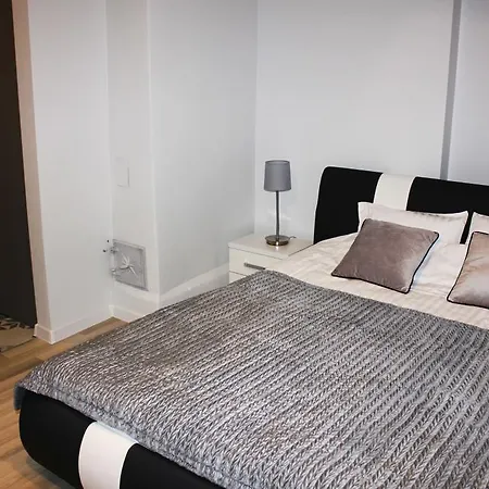 Sky Apartment *